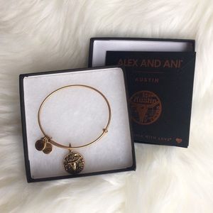 NWOT Alex & Ani Austin TX Charm Bracelet Bangle